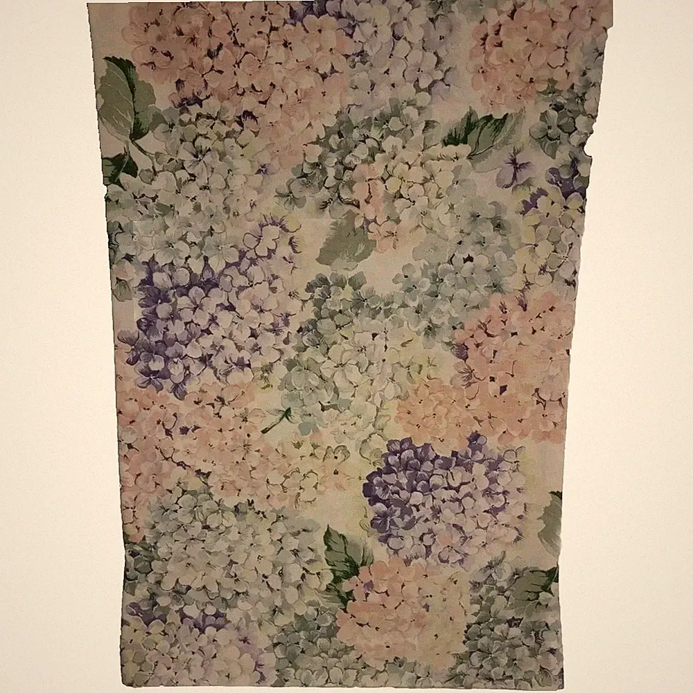 Set of 2 Multi-color Purple Pink Green Floral Pillowcases. 20 X 30 Stan/ Queen