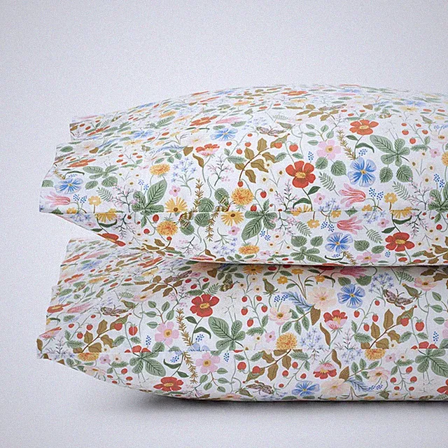 Strawberry Fields Classic Cool Cotton Percale Pillowcase Set - White Multi, S...